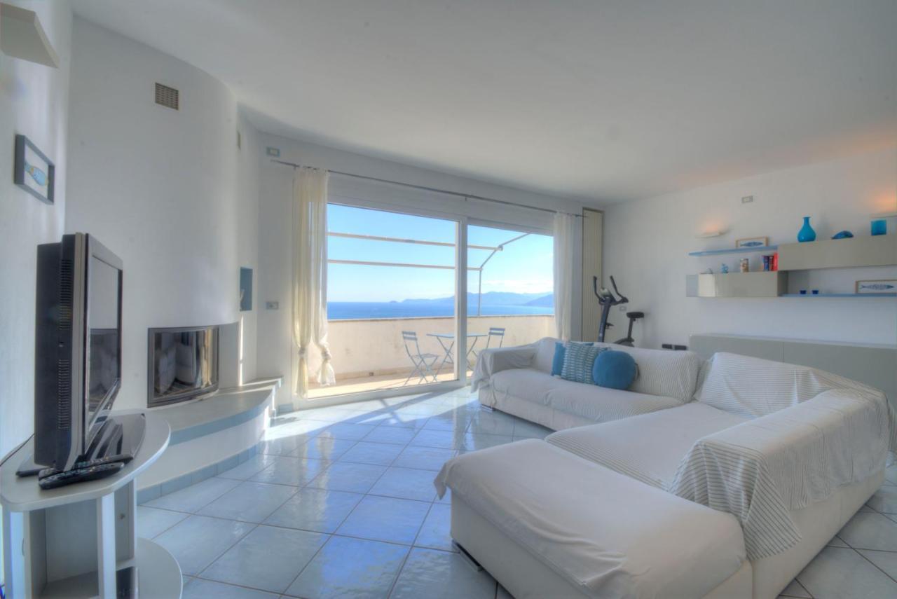 Villa Ischia Attico Sul Mare A Verezzi Borgio Verezzi Extérieur photo
